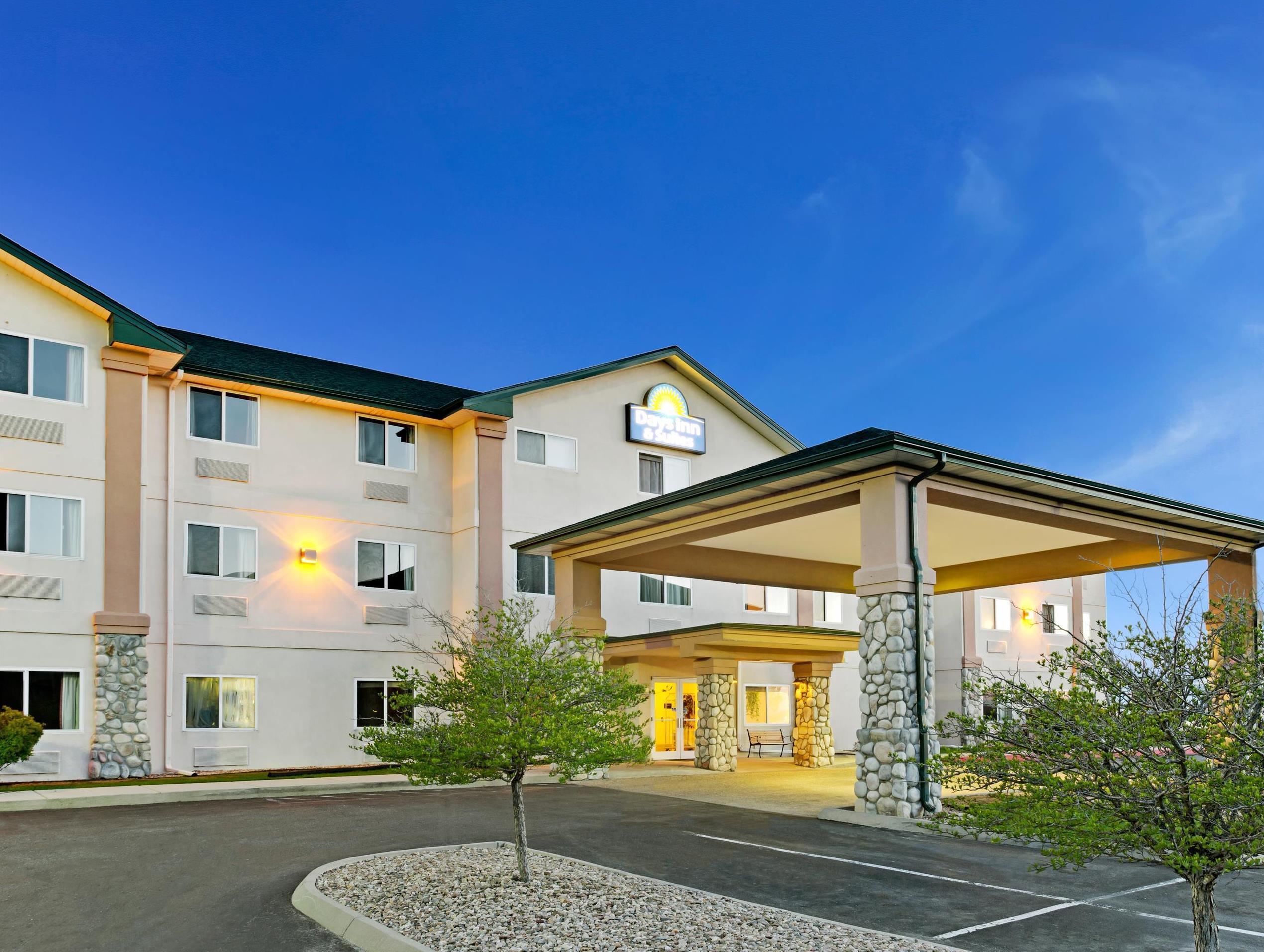 Days Inn & Suites By Wyndham Castle Rock Exterior foto